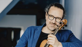 Julien Chauvin dirige « L’Enlèvement au sérail » avec son orchestre Le Concert de la Loge - Critique sortie Classique / Opéra Paris Théâtre des Champs-Élysées