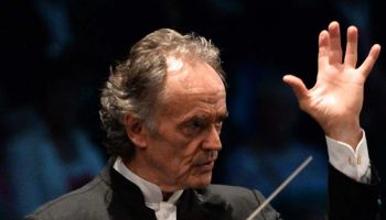 Jean-Claude Casadesus célèbre les 150 ans de l’Orchestre Colonne - Critique sortie Classique / Opéra Paris Salle Gaveau