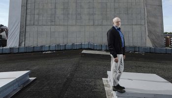 Laurent Dréano propose des créations engagées dans une maison pensée pour toutes et tous - Critique sortie  Amiens Maison de la Culture d’Amiens