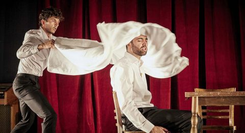 « L’addition », performance inénarrable à vivre absolument mise en scène par Tim Etchells - Critique sortie Théâtre Paris _THEATRE SILVIA MONFORT