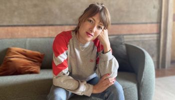 Avec « Le Silence » d’après l’œuvre d’Antonioni, Lorraine de Sagazan traque les secrets du silence en un rituel d’amour et de mort - Critique sortie Théâtre Paris. Théâtre du Vieux-Colombier