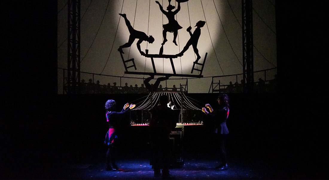 Dans « Natchav » des Ombres portées, se mêlent deux univers marginaux, celui du cirque et celui de la prison - Critique sortie Théâtre saint denis Théâtre Gérard-Philipe