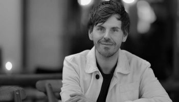 Tommy Milliot revient à l’écriture de Naomi Wallace avec « Qui a besoin du ciel » - Critique sortie Théâtre Béthune Comédie de Béthune