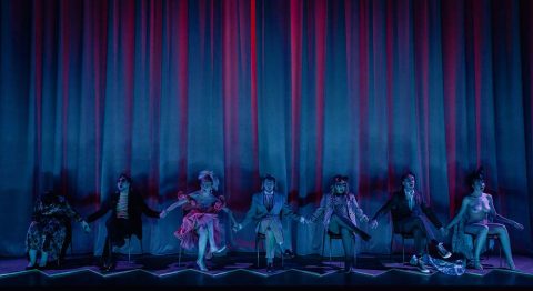 Dans « Vertige (2001-2021) », Guillaume Vincent met en scène les sept élèves de la promotion 6 de l’École du Nord - Critique sortie Théâtre Paris _THEATRE SILVIA MONFORT