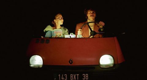 Samuel Hercule et Métilde Weyergans créent « 4,7 % de liberté » : une rêverie théâtrale pleine de drôlerie et d’intelligence - Critique sortie Théâtre Paris Théâtre des Abbesses