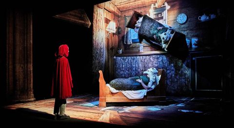 « Le Petit Chaperon Rouge » par Céleste Germe et le collectif Das Plateau : une promenade jubilatoire - Critique sortie Théâtre Guyancourt La Ferme de Bel Ebat