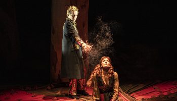 « Le Songe d’une nuit d’été » par  Emmanuel Demarcy-Mota, une lecture féérique, joyeuse et belle de la pièce de Shakespeare - Critique sortie Théâtre Paris Théâtre de la Ville-Sarah Bernhardt