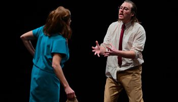 Tommy Milliot met en scène « Qui a besoin du ciel » de Naomi Wallace, une poignante tragédie contemporaine - Critique sortie Théâtre Paris Le Centquatre