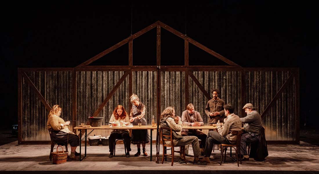 Sur les traces du monde agricole avec « La Terre » d’après Emile Zola revisité par Anne Barbot - Critique sortie Théâtre saint denis Théâtre Gérard Philipe