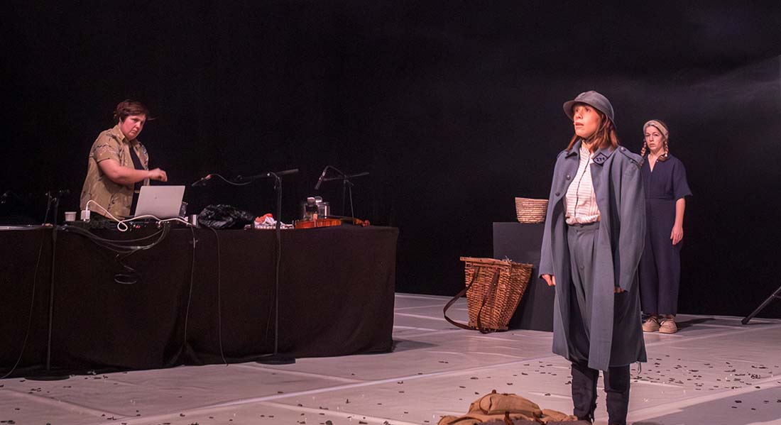 Tamara Al Saadi crée avec « Partie » un délicat, inédit et touchant spectacle sur la Grande Guerre - Critique sortie Théâtre Paris _THEATRE SILVIA MONFORT