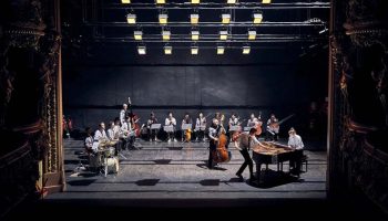 Concerto contre piano et orchestre de Samuel Achache - Critique sortie Classique / Opéra Paris Théâtre de l’Athénée