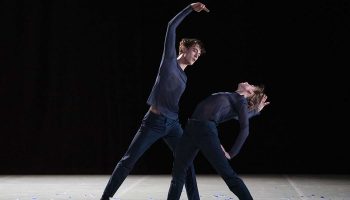 IT Dansa s’invite en France avec trois belles pièces - Critique sortie Danse Suresnes Théâtre de Suresnes Jean Vilar