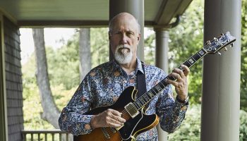 John Scofield « Yankee Go Home » - Critique sortie Jazz Paris Le New Morning
