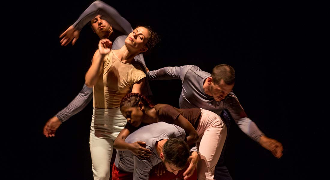 « L’inizio » Amine Boussa - Critique sortie Danse Guyancourt La Ferme de Bel Ebat