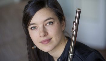 La flûtiste Mathilde Calderini partage sa passion : « Le rôle du musicien est d’émerveiller » - Critique sortie 