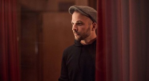 Nils Frahm, un univers planant, entre néoclassique et électronique - Critique sortie Jazz Paris Philharmonie de Paris