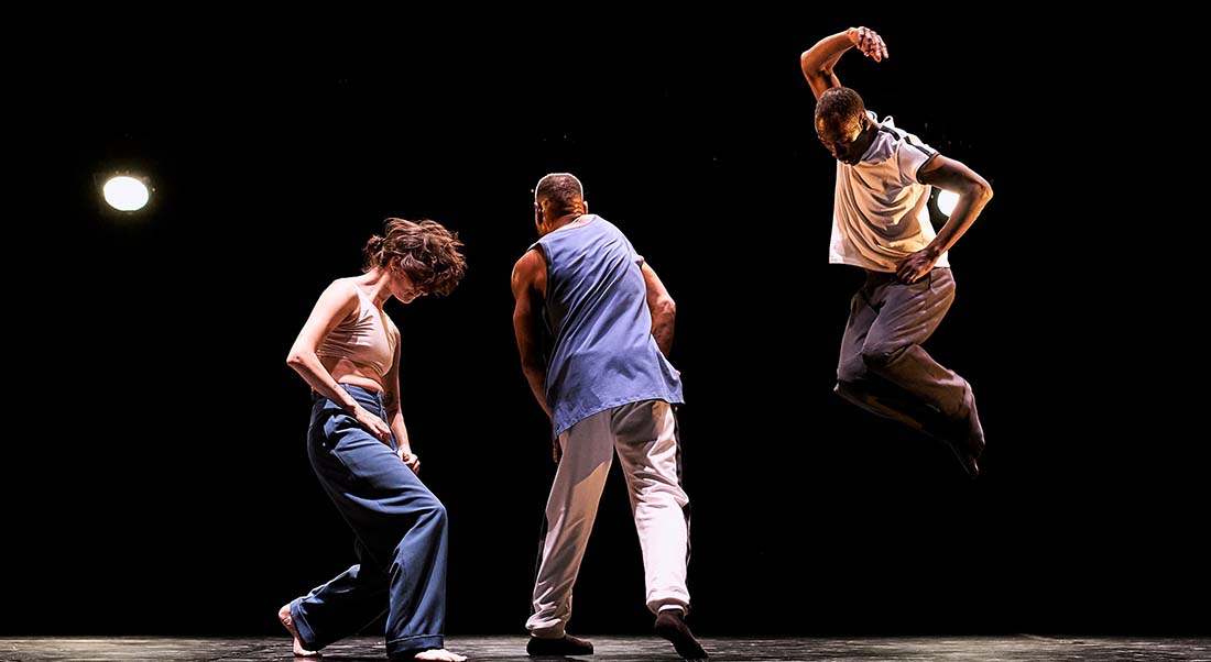 Le solo « Wo-Man » et le trio « Point Zéro » orchestrés par le talentueux Amala Dianor - Critique sortie Danse Paris Chaillot - Théâtre national de la danse