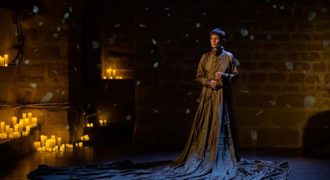 Guy-Pierre Couleau monte « Rossignol à la langue pourrie » de Jehan-Rictus, portée par la stupéfiante Agathe Quelquejay - Critique sortie Théâtre Paris Essaïon Théâtre