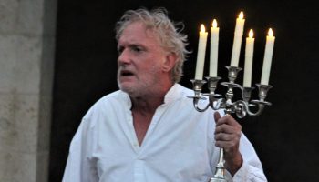 « Vania ! » mis en scène par Gilles Bouillon : un spectacle intense, alerte et beau - Critique sortie Théâtre CHATILLON Théâtre de Châtillon