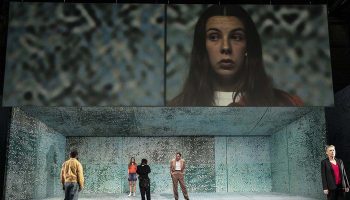 Stanislas Nordey reprend « Le Voyage dans l’Est » de Christine Angot, une mise en scène puissante sur le thème de l’inceste - Critique sortie Théâtre Nanterre Théâtre Nanterre-Amandiers