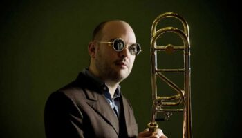 Blaser, Courtois, Chevillon en trio chambriste - Critique sortie Jazz / Musiques Les Lilas Le Triton