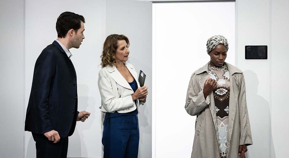 « corde.raide » de debbie tucker green par Cédric Gourmelon : un spectacle qui alerte avec talent - Critique sortie Théâtre Paris Théâtre de la Tempête