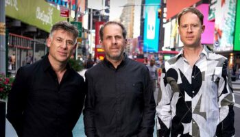 Larry Goldings/Peter Bernstein/Bill Stewart, « organ trio » de première classe - Critique sortie Jazz / Musiques Paris new morning