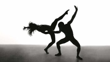 Blanca Li, le rappeur Abd Al Malik et le violoniste David Grimal  créent « Notre Sacre » - Critique sortie Danse Paris Philharmonie de Paris