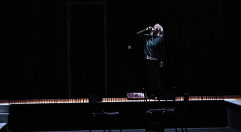 Nicole Garcia interprète « Royan – La professeure de français » de Marie NDiaye, une ardente déploration mise en scène par Frédéric Bélier-Garcia - Critique sortie Théâtre Paris Théâtre de Paris