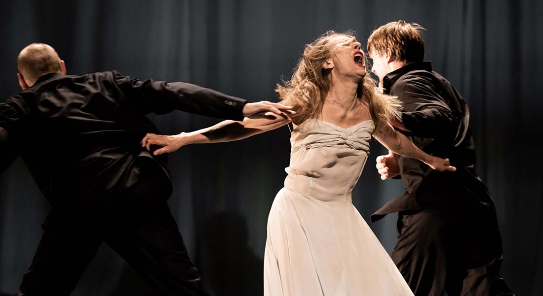 Alan Lucien Øyen vient de remonter Sweet Mambo de Pina Bausch, rencontre - Critique sortie Danse Paris Théâtre de la Ville-Sarah Bernhardt