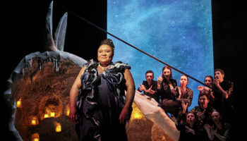 « Trois fois Ulysse » : Laëtitia Guédon crée un oratorio théâtral d’une grande beauté sur un texte de Claudine Gale - Critique sortie Théâtre Paris Comédie-Française - Théâtre du Vieux-Colombier