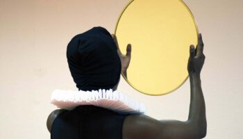 « Histoire(s) Décoloniale(s) #Mulunesh » de Betty Tchomanga - Critique sortie Danse Bagnolet Théâtre des Malassis