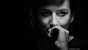 « Qui a peur », comédie mise en scène par Aurore Fattier - Critique sortie Théâtre Paris Théâtre 14