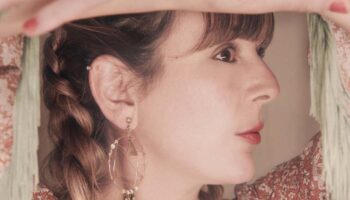 Sarah Lenka, un sillon original - Critique sortie  Wolfisheim Wolfi Jazz