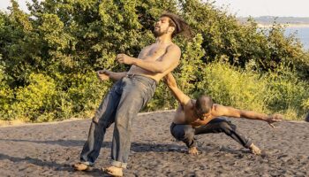 Le festival d’Alba : le sens de la rencontre est roi. - Critique sortie Théâtre Alba-la-Romaine Alba-la-Romaine