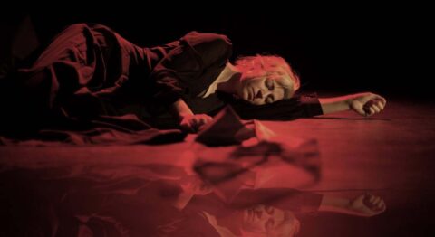 « Filles, Mères, Rebelles… Suffragettes ! », spectacle de théâtre musical de Manon Chivet et Romuald Borys - Critique sortie Avignon / 2024 Avignon Avignon Off. Théâtre de l’Arrache-Cœur