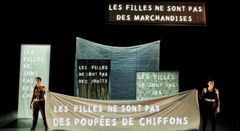 « Les filles ne sont pas des poupées de chiffon » de Nathalie Bensard - Critique sortie Avignon / 2024 Avignon Avignon Off. La Scierie