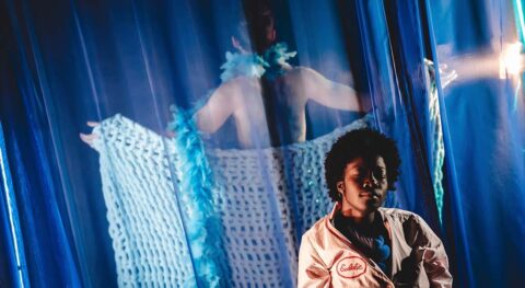 Margaux Eskenazi présente « Si Vénus avait su » un spectacle cabaret autour des socio-esthéticiennes - Critique sortie Avignon / 2024 Avignon Avignon Off. Le 11. Avignon