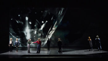 « Terrasses », un récit choral profond et bouleversant de Laurent Gaudé sur le 13 novembre 2015, mis en scène par Denis Marleau - Critique sortie Théâtre Paris La Colline - Théâtre national