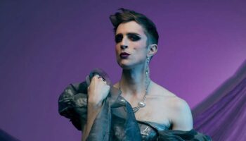 « Vaslav Cabaret » du performeur Olivier Normand - Critique sortie  Paris Lycée Jacques-Decour