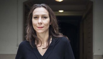 Un événement rassembleur et festif, rencontre avec Gwénola David - Critique sortie  Avignon Festival d’Avignon. Maison Jean Vilar