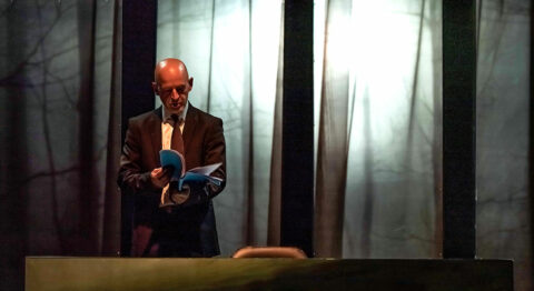 « Un Juge » de Fabio Alessandrini, une vie dédiée à la justice - Critique sortie Avignon / 2024 Avignon Avignon Off. Présence Pasteur