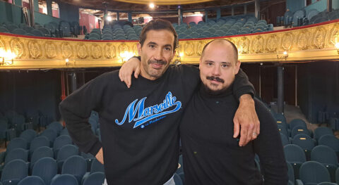 « À l’ombre du réverbère » de la prison à la scène, la vie sauvée par le théâtre de Redwane Rajel - Critique sortie Avignon / 2024 Avignon Avignon off. Théâtre Transversal