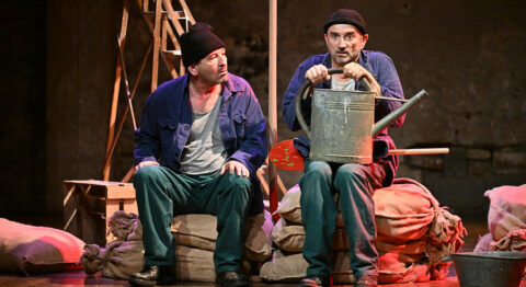 « Cendres sur les mains » de Laurent Gaudé, une pièce sur les victimes de guerre - Critique sortie Avignon / 2024 Avignon Avignon Off. Théâtre du Girasole