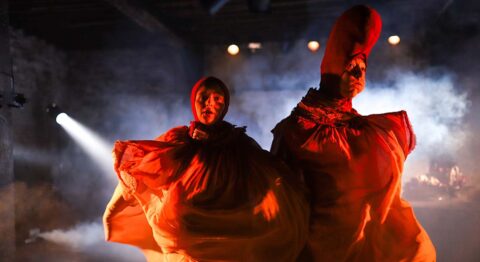 « C’est un réflexe nerveux on n’y peut rien », duo burlesque où le féminin se dé(b)ride - Critique sortie Avignon / 2024 Avignon Avignon Off. Théâtre Artéphile