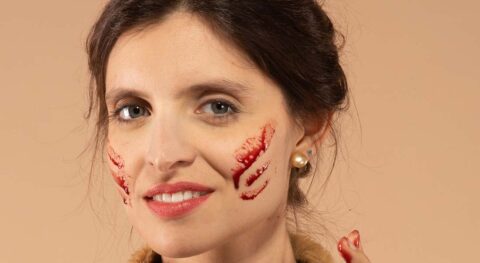 « Contes à rebours » et « La Pérille Mortelle » de Typhaine D, féministe engagée - Critique sortie Avignon / 2024 Avignon Avignon Off. Théâtre des Lila’s