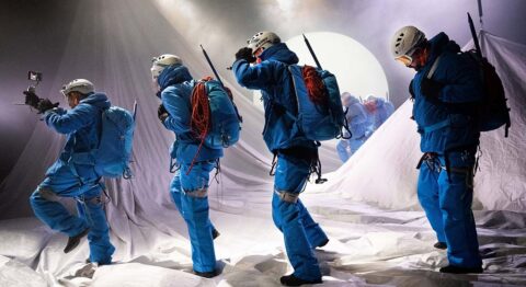 Les Dramaticules présentent « La Montagne cachée », une exploration captivante du théâtre, de la vie, de l’époque… - Critique sortie Avignon / 2024 Avignon Avignon Off. Le 11 · Avignon