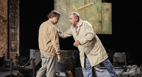 « Lazzi » de Fabrice Melquiot, une comédie douce-amère - Critique sortie Avignon / 2024 Avignon Avignon Off. La Scala Provence