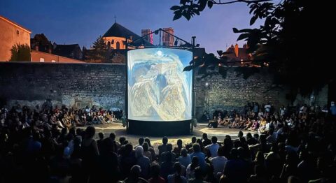« Lévitation » de Jean-Camille Goimard - Critique sortie Avignon / 2024 Avignon Avignon Off. Villeneuve en scène