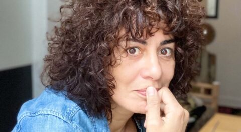 « Sea of Silence » de Tamara Cubas est une recherche sur mouvements migratoires de femmes - Critique sortie Avignon / 2024 Avignon Festival d’Avignon. Théâtre Benoît XII